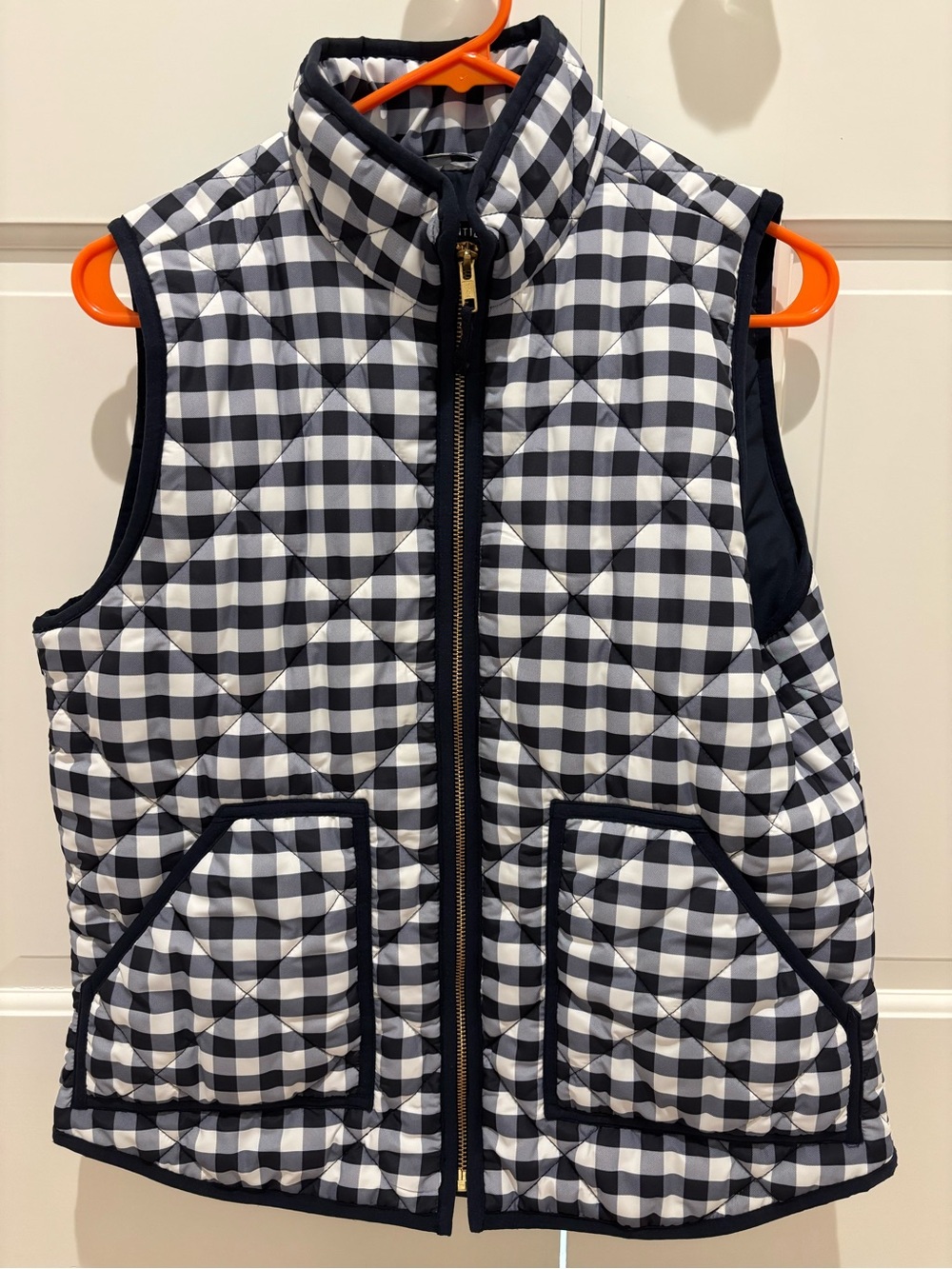 Women’s Quilted Gingham Vest - Navy/White
